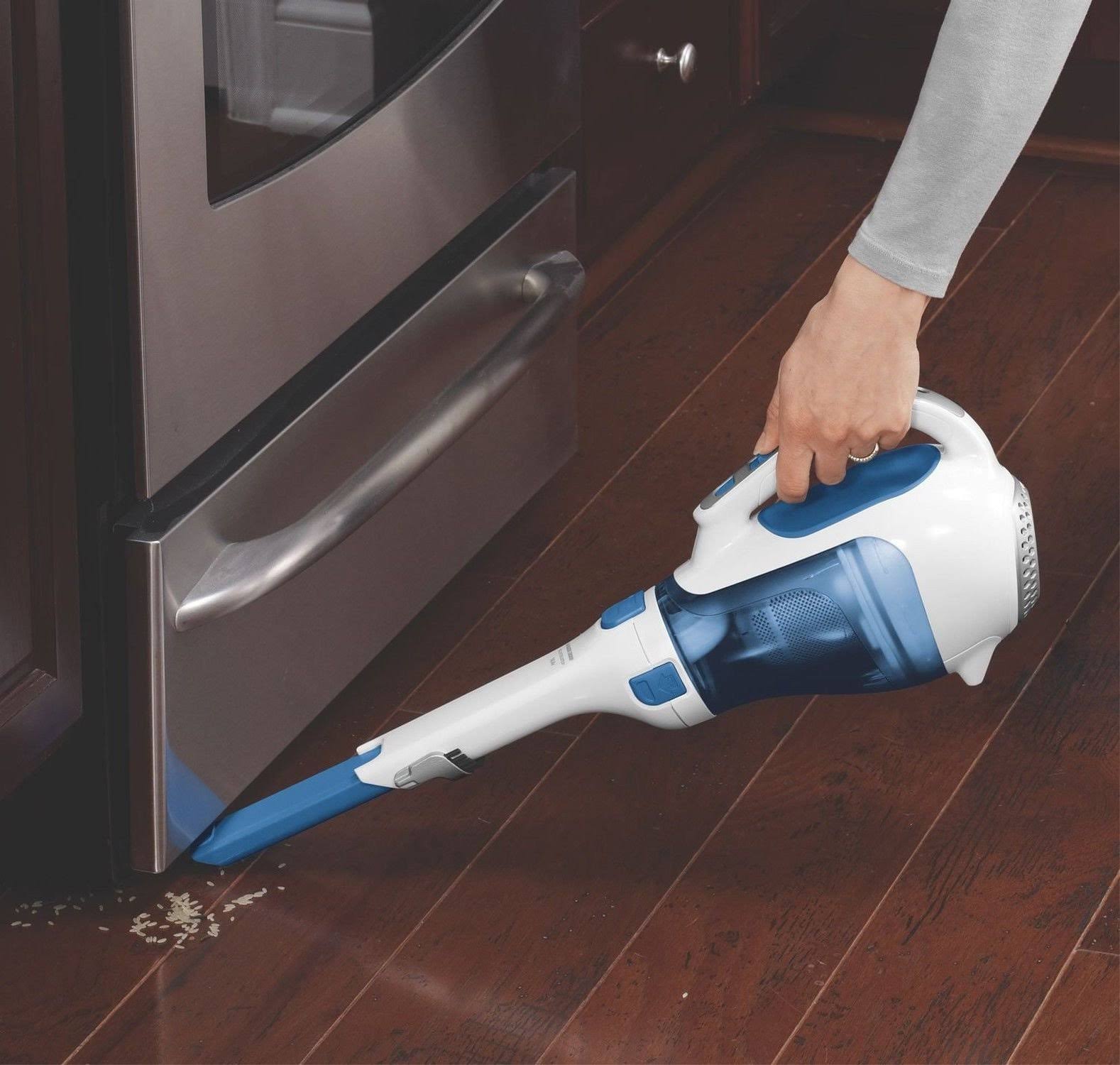 Black u0026 Decker Chv1410 Dustbuster 14.4-Volt Cordless Cyclonic Hand VAC - Image 3